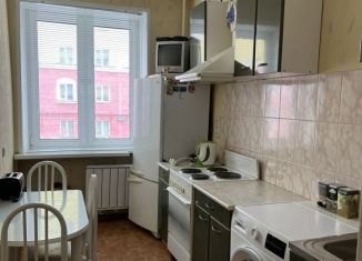 Продам 2-комнатную квартиру, 51 м2, Красноярский край, улица Богдана Хмельницкого, 10