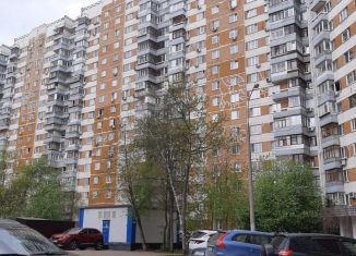 Трехкомнатная квартира на продажу, 75.5 м2, Москва, Пятницкое шоссе, 31, район Митино