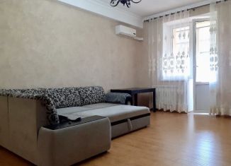 Сдам в аренду 1-комнатную квартиру, 60 м2, Дагестан, проспект Гамидова, 15В
