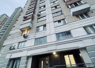 Продам двухкомнатную квартиру, 72 м2, Московская область, проспект Героев, 1