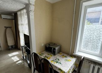 Аренда 2-комнатной квартиры, 43 м2, Чечня, улица Хамзата У. Орзамиева, 23