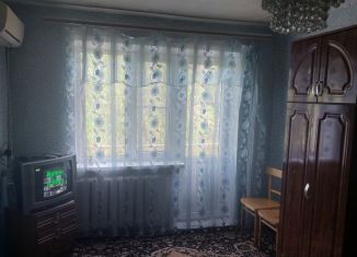 Сдаю 1-комнатную квартиру, 30 м2, Астраханская область, улица Николая Островского, 68