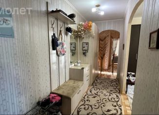 Продается 4-комнатная квартира, 76.6 м2, Ставрополь, улица Чапаева, 5, микрорайон № 15