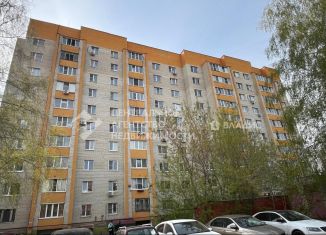 Продам 2-ком. квартиру, 68.6 м2, Рязань, Черновицкая улица, 34к3