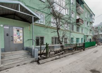 Продается двухкомнатная квартира, 39.7 м2, Екатеринбург, метро Уралмаш, улица Кобозева, 116