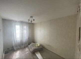 Продам 2-комнатную квартиру, 50 м2, Махачкала, улица Абубакарова, 67Г
