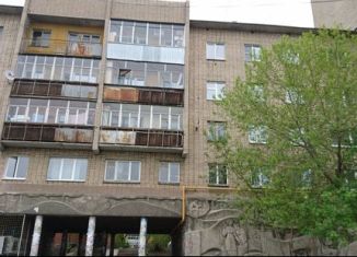 1-комнатная квартира на продажу, 30.6 м2, Екатеринбург, улица Луначарского, 17, метро Динамо