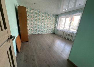 Продается 1-комнатная квартира, 31 м2, Чайковский, улица Декабристов, 11
