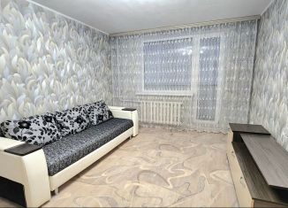 Сдача в аренду 1-ком. квартиры, 35 м2, Октябрьский, 24-й микрорайон, 14/15