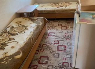 Сдается в аренду комната, 18 м2, Геленджик, улица Грина, 4