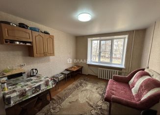 Продам комнату, 13 м2, Нижний Новгород, Дворовая улица, 33/2, метро Комсомольская