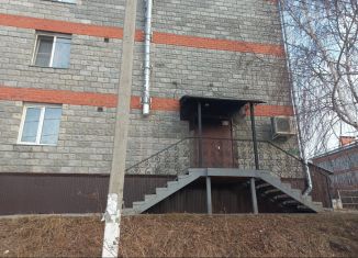 Сдам помещение свободного назначения, 50.8 м2, Златоуст, улица имени Н.П. Полетаева, 31А