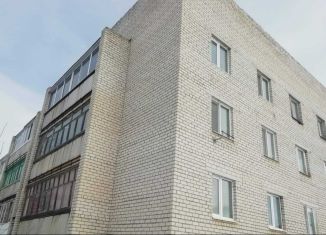 Продажа 2-ком. квартиры, 50 м2, поселок городского типа Белоярский, Мельничная улица, 7