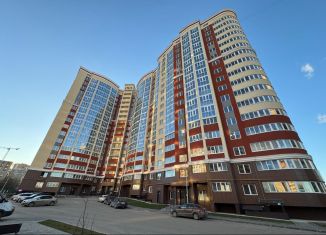 Продам 2-ком. квартиру, 69.3 м2, Владимир, улица Мира, 5Б