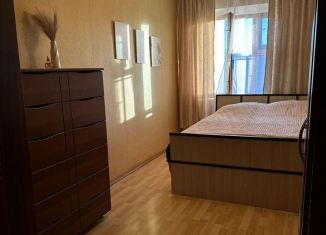 Сдаю в аренду 2-ком. квартиру, 45 м2, Курск, Ендовищенская улица, 2