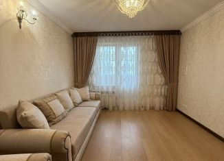 Сдаю двухкомнатную квартиру, 69 м2, Краснодар, Севастопольская улица, 6/1, микрорайон Центральный