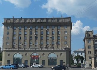 Сдам в аренду квартиру студию, 40 м2, Магнитогорск, проспект Металлургов, 20