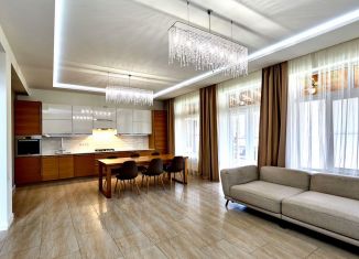 Продам дом, 234 м2, Краснодар, улица Олега Кошевого, микрорайон Центральный