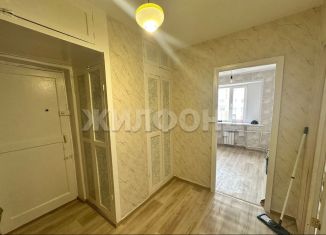 Продается 2-комнатная квартира, 50.9 м2, Улан-Удэ, Октябрьская улица, 5