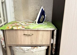 Сдам в аренду двухкомнатную квартиру, 53 м2, Махачкала, улица Маршала Жукова, 7, Кировский внутригородской район