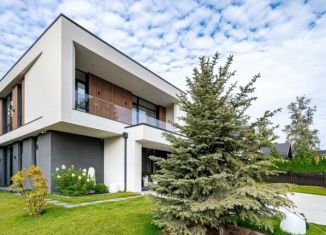 Продаю дом, 460 м2, деревня Чесноково