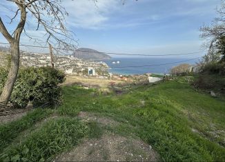 Продаю земельный участок, 13 сот., посёлок городского типа Гурзуф