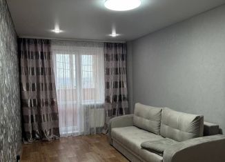 Сдам в аренду однокомнатную квартиру, 32 м2, Магнитогорск, улица Зелёный Лог, 19