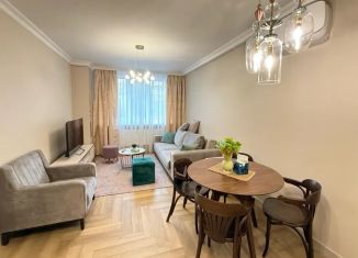 Продам 2-комнатную квартиру, 43 м2, Сочи, улица Искры, 66/9к7, ЖК Флора