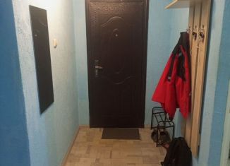 Трехкомнатная квартира на продажу, 58.5 м2, Воркута, Гаражная улица
