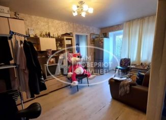 Продам 2-комнатную квартиру, 41.8 м2, Глазов, улица Энгельса, 25Б