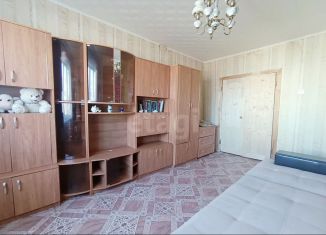 Продается трехкомнатная квартира, 63.8 м2, Вязьма, Полевая улица, 3К2