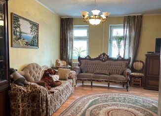 Продажа 2-комнатной квартиры, 75.2 м2, Пермь, улица Максима Горького, 60