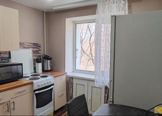 Продаю 2-ком. квартиру, 42.3 м2, Благовещенск, улица Ленина, 72