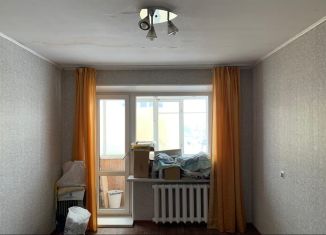 Продам четырехкомнатную квартиру, 64 м2, Краснотурьинск, Октябрьская улица, 32
