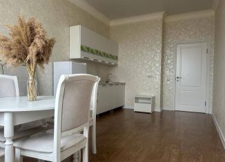 Продам 1-ком. квартиру, 41.8 м2, Краснодар, улица 70-летия Октября, 1/5, микрорайон Юбилейный