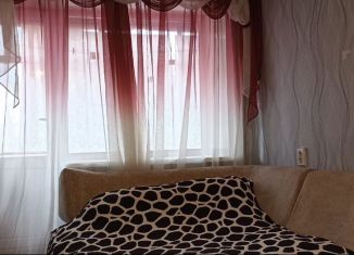 Сдача в аренду 1-комнатной квартиры, 35 м2, Курск, улица Карла Либкнехта, 2