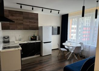 Сдается в аренду 1-комнатная квартира, 3999 м2, Тюмень, улица 50 лет Октября, 57Бк2