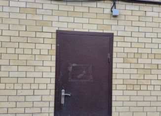 Продаю гараж, 10 м2, Армавир, улица Гоголя, 77