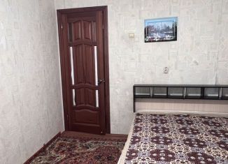 Сдается двухкомнатная квартира, 62 м2, Геленджик, улица Леселидзе, 21А