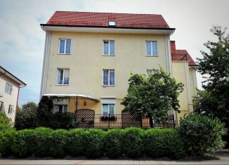 Продается четырехкомнатная квартира, 98.6 м2, Светлогорск, Пионерская улица, 15