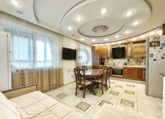 Продажа двухкомнатной квартиры, 67 м2, Мурино, Новая улица, 13к2