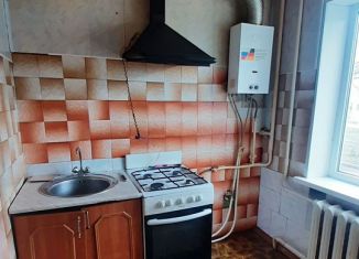 Продается 2-комнатная квартира, 47.6 м2, Новомосковск, Северодонецкая улица, 4А