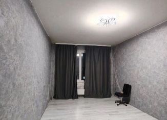 Сдается в аренду однокомнатная квартира, 43 м2, Оленегорск, Парковая улица, 29/1