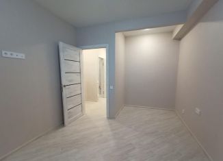 Продается 1-комнатная квартира, 32.7 м2, Туапсе, улица Калараша, 80