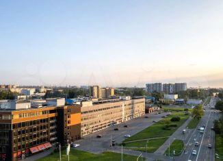 Продам торговую площадь, 256 м2, Санкт-Петербург, шоссе Революции, 69