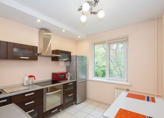 Сдам в аренду двухкомнатную квартиру, 50 м2, Новосибирск, улица Иванова, 35А, метро Студенческая