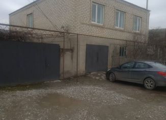 Продам дом, 250 м2, Кизляр, улица Чайковского, 19А