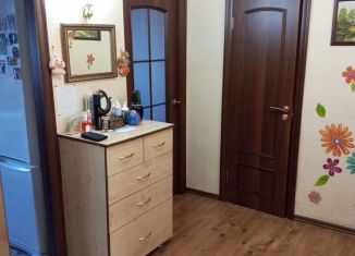 Сдаю 3-комнатную квартиру, 58 м2, Архангельск, улица Калинина, 10