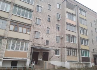 Продаю двухкомнатную квартиру, 52.3 м2, Буй, улица Октябрьской Революции, 64/2