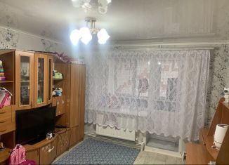 Продается 2-ком. квартира, 53.4 м2, Кукмор, улица Нур Баяна, 37